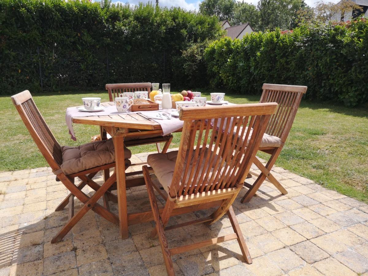 Du Cote De Chez Swann 1 Bed & Breakfast Trouville-sur-Mer Exterior photo