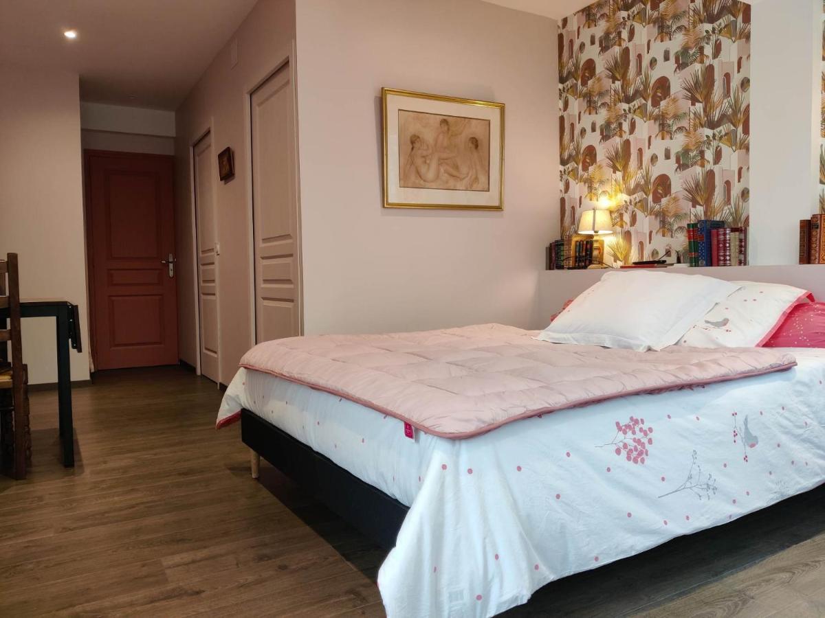 Du Cote De Chez Swann 1 Bed & Breakfast Trouville-sur-Mer Exterior photo