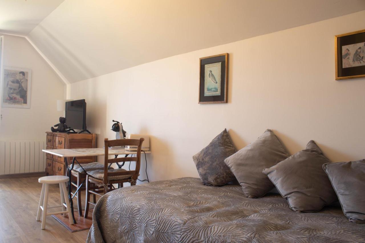 Du Cote De Chez Swann 1 Bed & Breakfast Trouville-sur-Mer Exterior photo