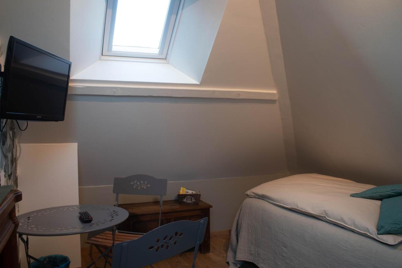Du Cote De Chez Swann 1 Bed & Breakfast Trouville-sur-Mer Exterior photo