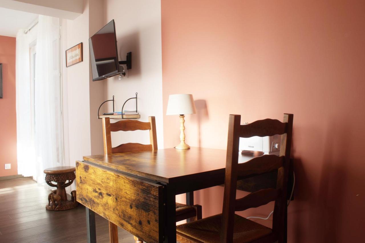 Du Cote De Chez Swann 1 Bed & Breakfast Trouville-sur-Mer Exterior photo